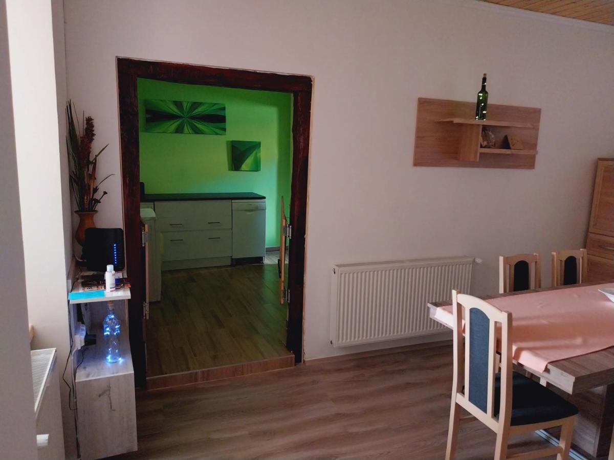 Lovas Vendeghaz Διαμέρισμα Obanya Εξωτερικό φωτογραφία